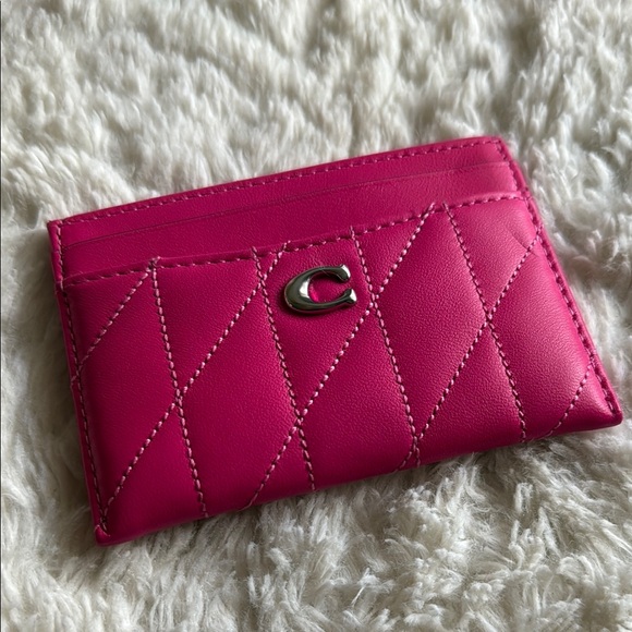 COACH Essential Card Case With Pillow Quilting pink Dragonfruit - Picture 4 of 5